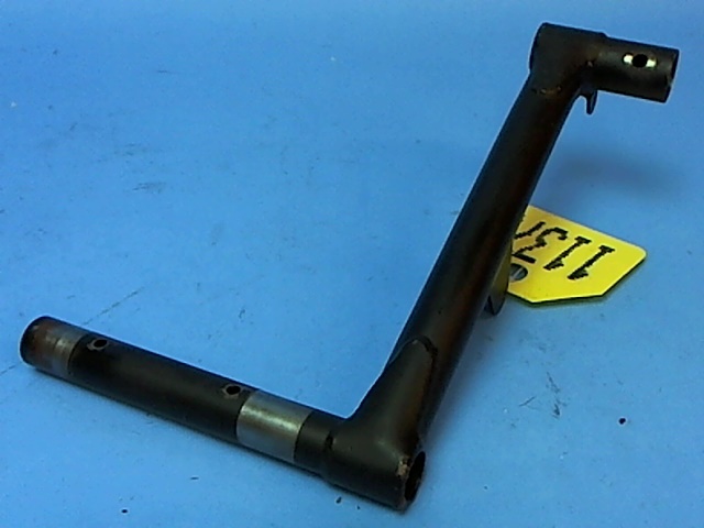 63458-02 Piper - PEDAL AND BAR ASSEMBLY